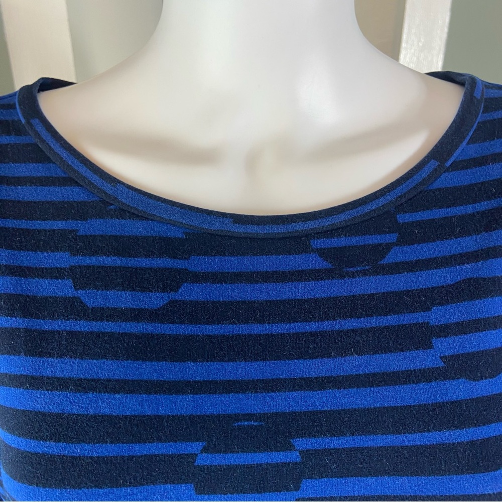 Chico's Zenergy Geometric Black Blue Striped Long Sleeve Top Tunic Shirt Blouse - Picture 7 of 8